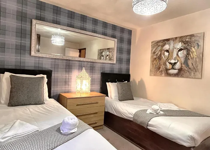 Primrose 18 Hot Tub-Tenby